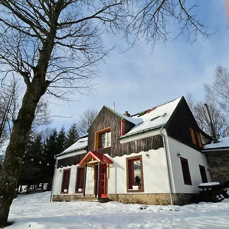 The Home Of Five Maples For Families And Wild Nature Lovers * Měděnec